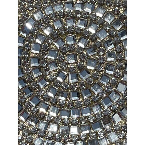 Kristen’s Kloset Silver Embellished Thong Size 8 - Picture 5 of 5